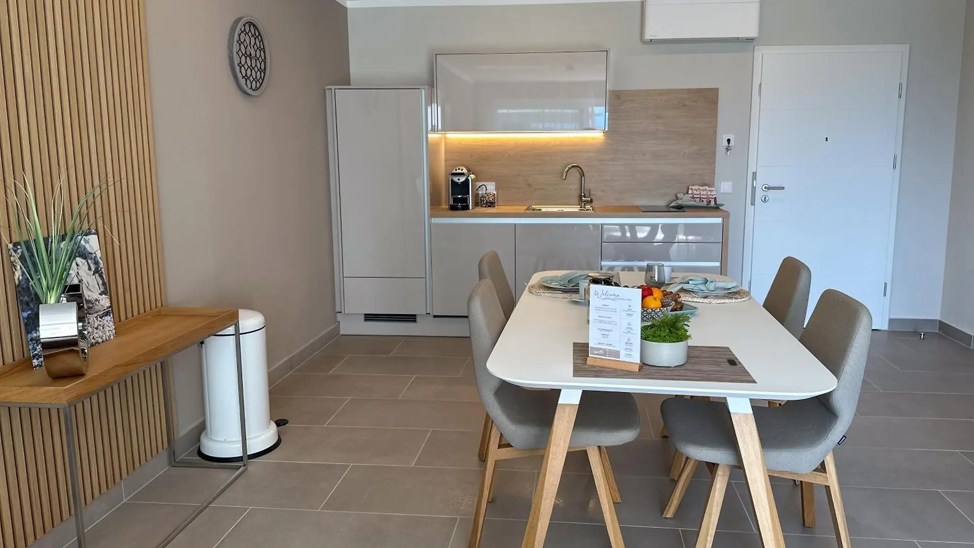Apartment Baska, Exklusive Apartments Mit Poolarea In Baska, Krk - Kroatien