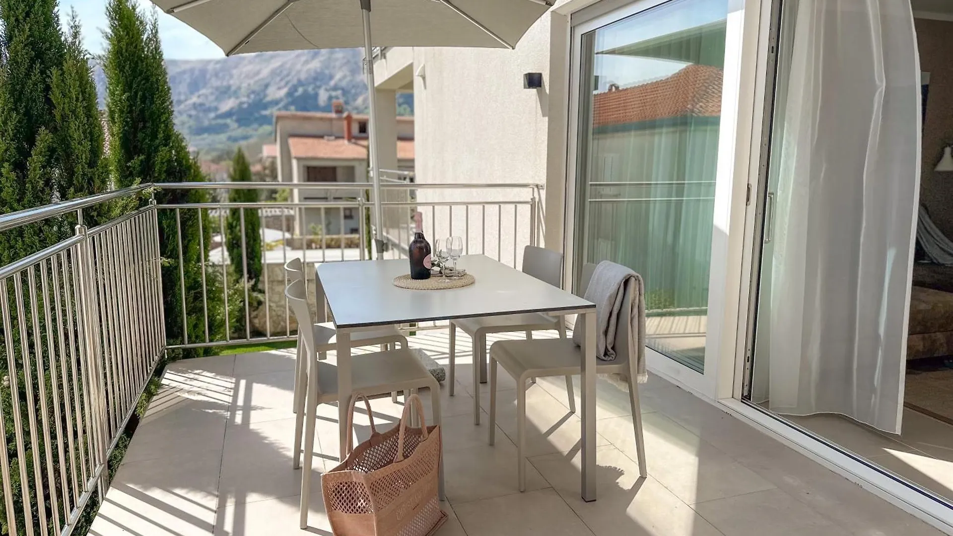 Apartment Baska, Exklusive Apartments Mit Poolarea In Baska, Krk - Kroatien