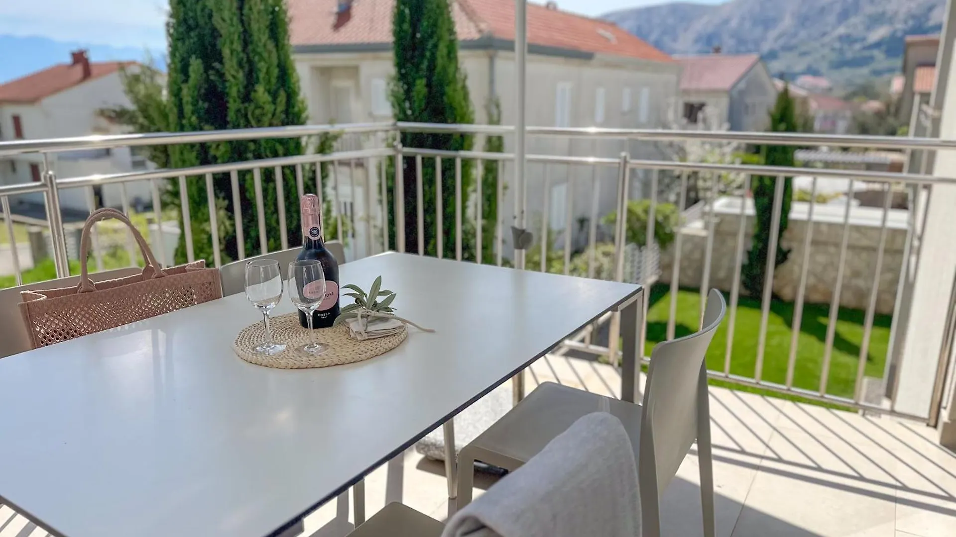 Apartment Baska, Exklusive Apartments Mit Poolarea In Baska, Krk - Kroatien 0*, Baška Croazia