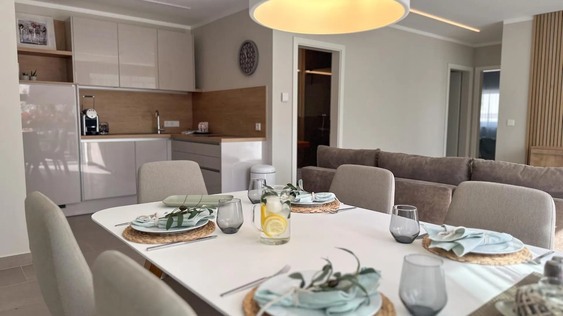 Apartment Baska, Exklusive Apartments Mit Poolarea In Baska, Krk - Kroatien  Baška